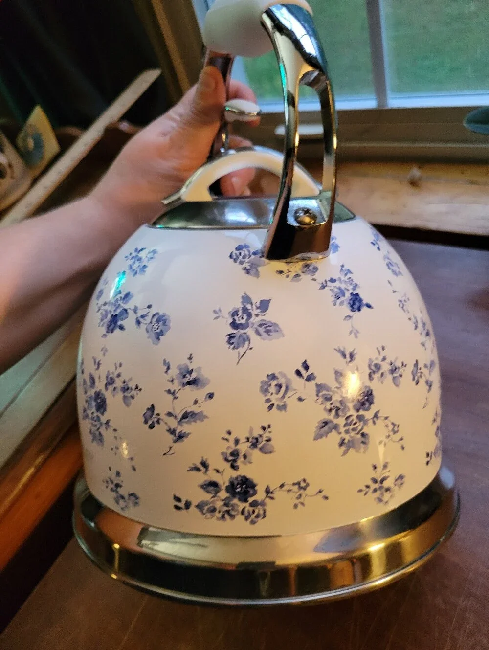 Laura Ashley China Rose Whistling Tea Kettle 10 Cup Stainless Steel Stovetop